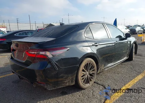 2022 Toyota Camry Nightshade Edition Hybrid из США, поврежденный, VIN 4T1G31AK8NU045517